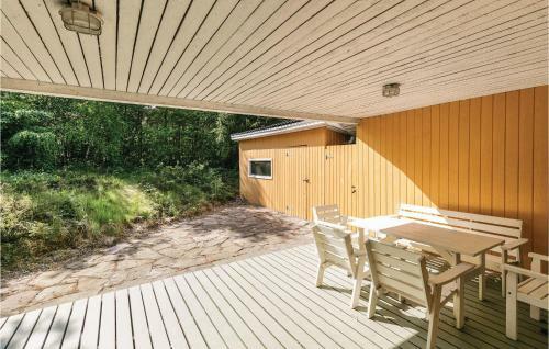 Three-bedroom Holiday Home In Nexo