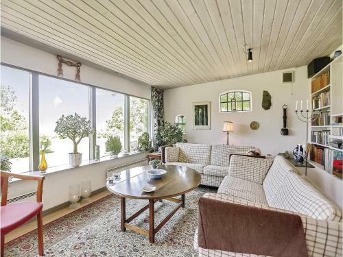 Three-bedroom Holiday Home In Stege