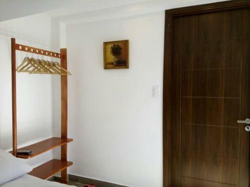 Hotel Kh�ch S?n Mini Khang Th?nh