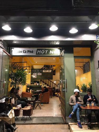 Hotel 1place - M?t N?i Dalat