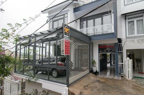 Hotel Reddoorz Near Nha Tho Con Ga