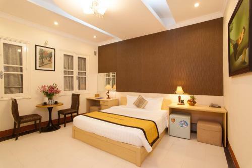 Hanoi Old Quarter Hotel