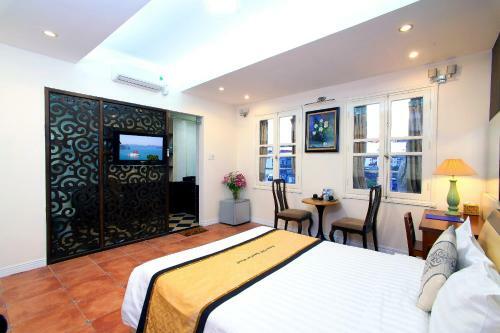 Hanoi Old Quarter Hotel