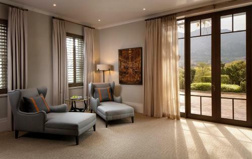 Hotel Leeu Estates