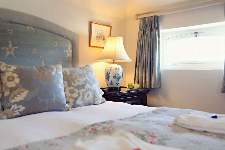 Hostal Ashbourne House Guest House