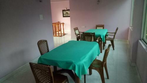 Hostal Heritage Lake View