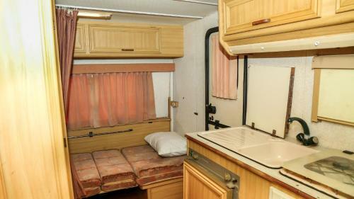 Malwathu Oya Caravan Park