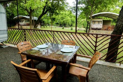 Malwathu Oya Caravan Park