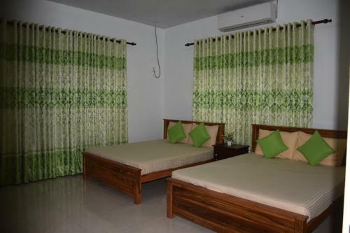 Green Palace Hotel