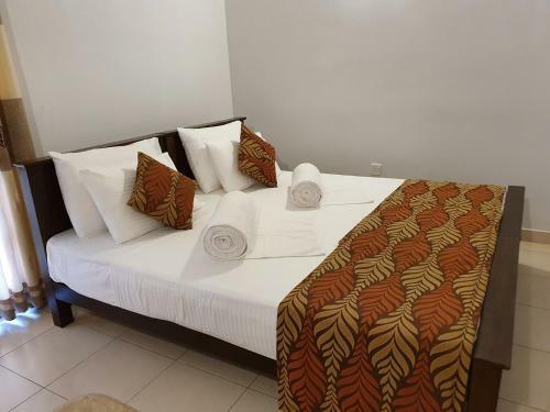 Hostal A And D Holiday Inn