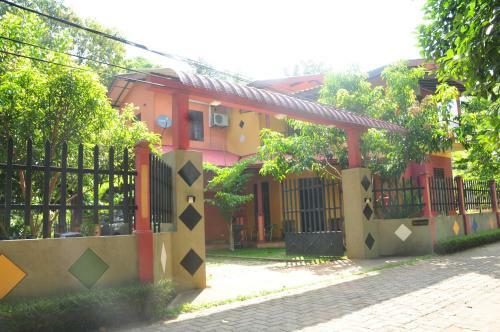 Hotel Suramya Resort