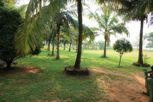 Dambulla Lake Hotel