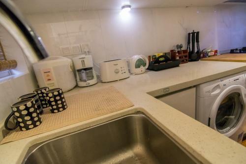 Sea View Fully Furnished 2br Luxury Apartment