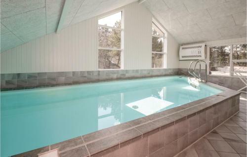 Five-bedroom Holiday Home In Blavand