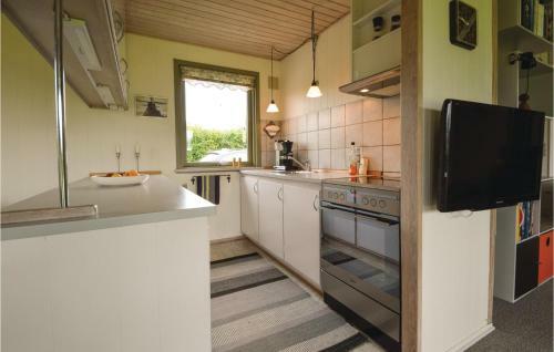 Three-bedroom Holiday Home In Blavand