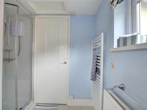Spacious Holiday Home In Llanidloes With Garden