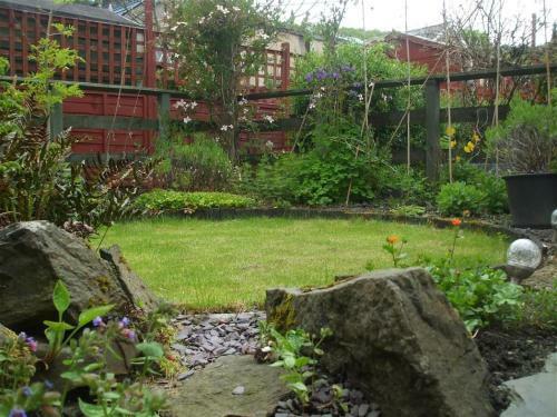 Spacious Holiday Home In Llanidloes With Garden