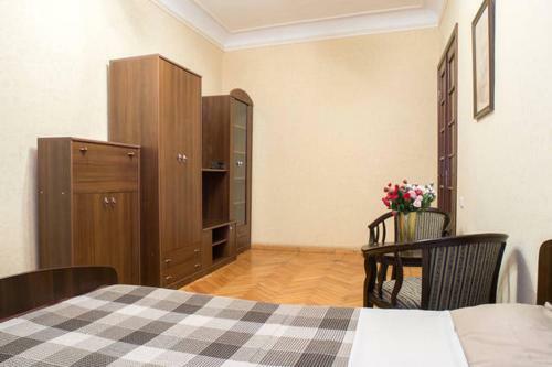 Apartments Elite Near Sovetskaya Subway Station