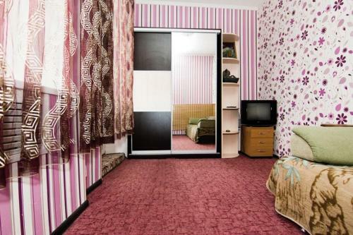 Apartments Elite Near Sovetskaya Subway Station