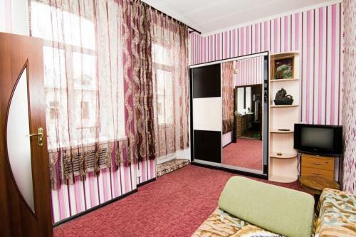 Apartments Elite Near Sovetskaya Subway Station
