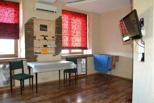 Rudneva Downtown Aparthotel