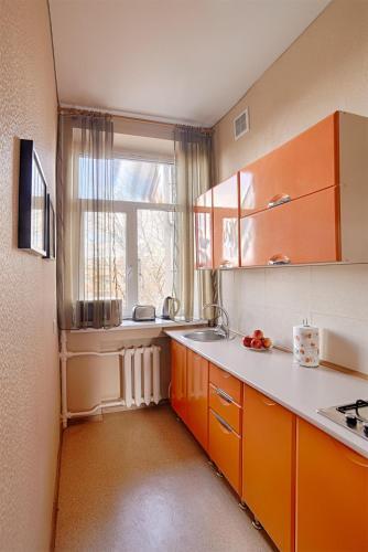 Apartment On Girshmana 19