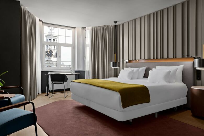 Hotel NH Collection Amsterdam Flower Market