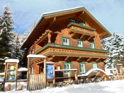 Apartamento Ferienwohnung Trattenhaus