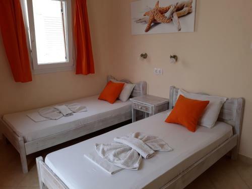 Hotel Eleftheria Rooms