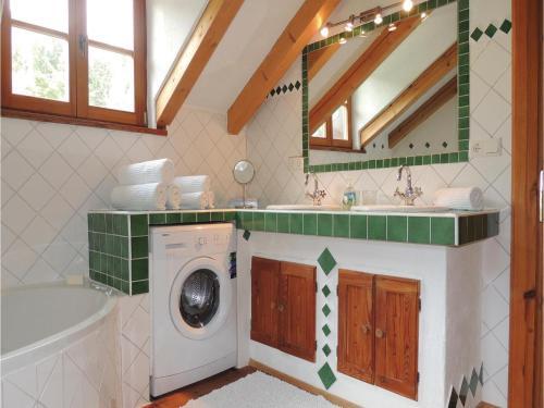 Two-bedroom Holiday Home In Obsteig