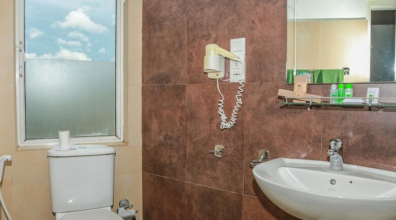 Senani Hotel