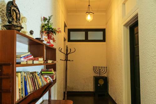 Hostal Castle Hill Guest House