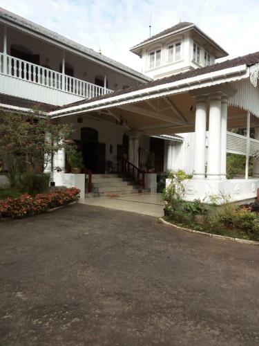 Manor House