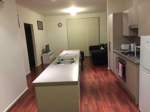 Tasha's Apartments On Kerry