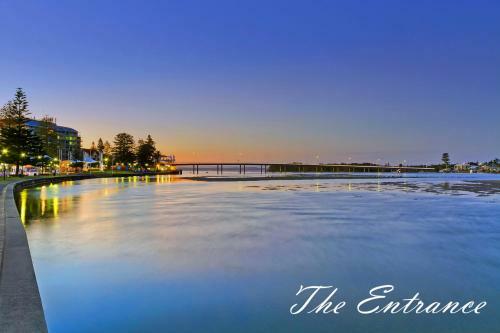 Lakeshore Apartments - Unit 5