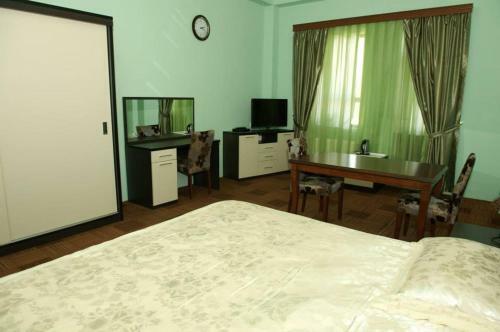 Hostal Deniz Guest House