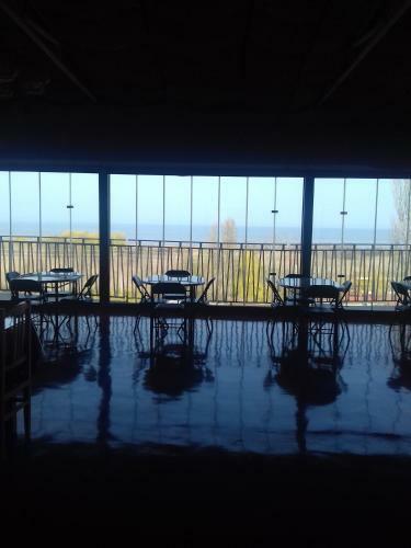 Hostal Deniz Guest House