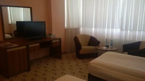 River Side Hotel