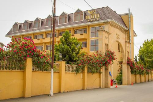 River Side Hotel