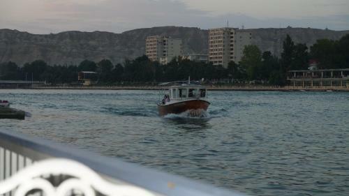 River Side Hotel