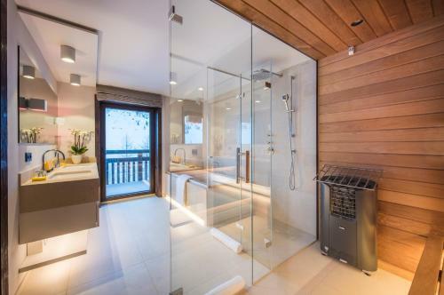 Nidus Luxury Apartments