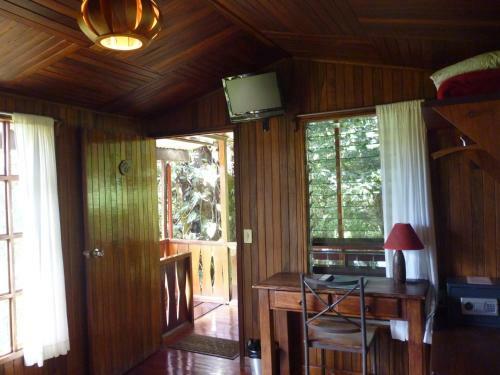 Hotel Arco Iris Lodge