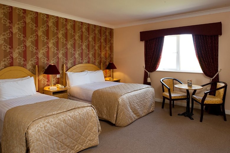 Hotel Bellbridge House