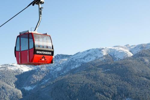Hostal Berggasthof H�llenstein