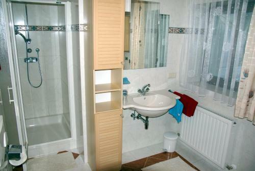 Apartment Holzhacker