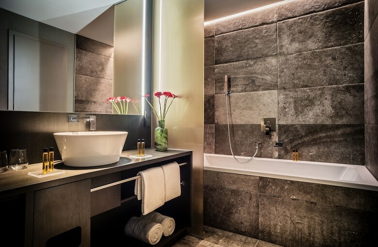 Saks Urban Design Hotel Frankfurt