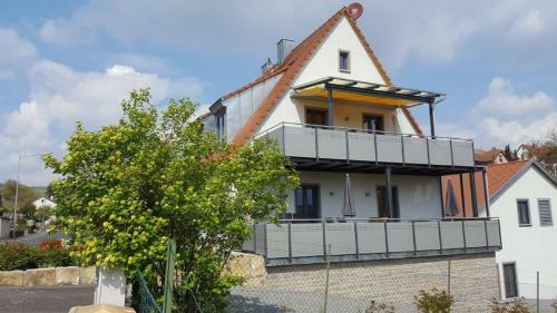 Apartamentos Weingut Herbert Schuler - Ferienwohnungen G�stehaus B�rbel