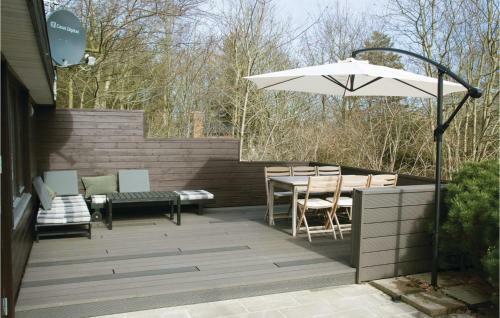 Three-bedroom Holiday Home In Nykobing M