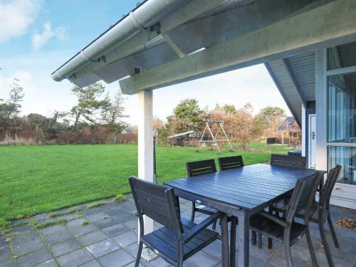Holiday Home Humble XIX