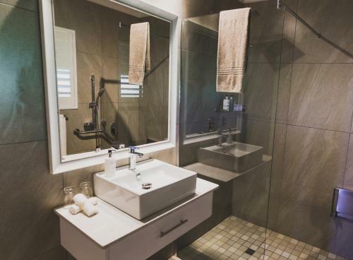 Montusi Mountain Lodge